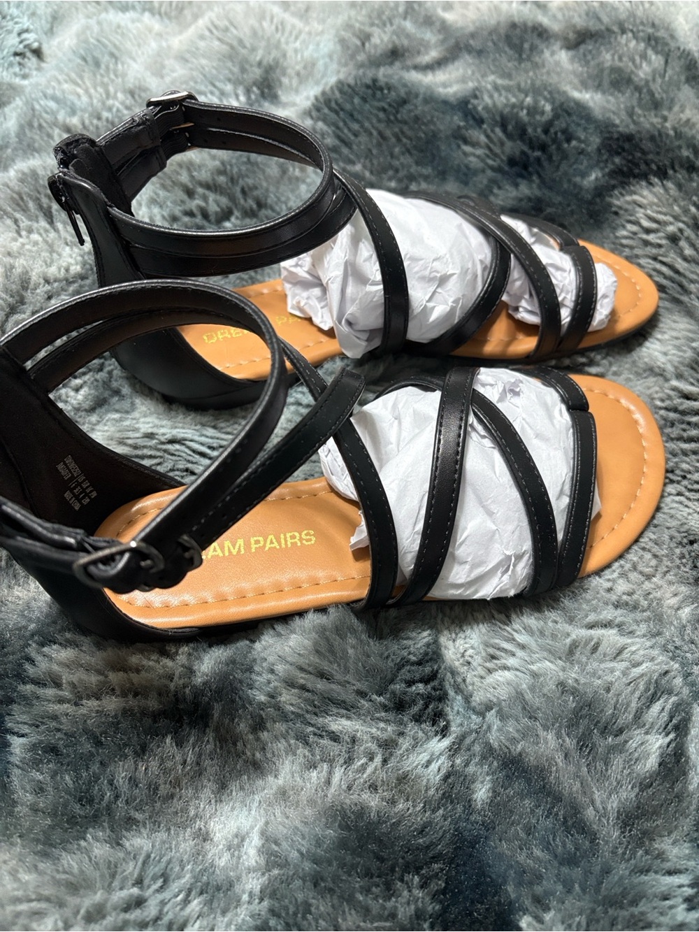 Dream Pairs Black and Tan Strappy Women’s Sandals